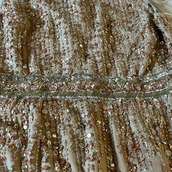 Mac Duggal Nude Sequined High Neck Sleeveless Column Maxi Gown NWT size2 - Picture 8 of 12